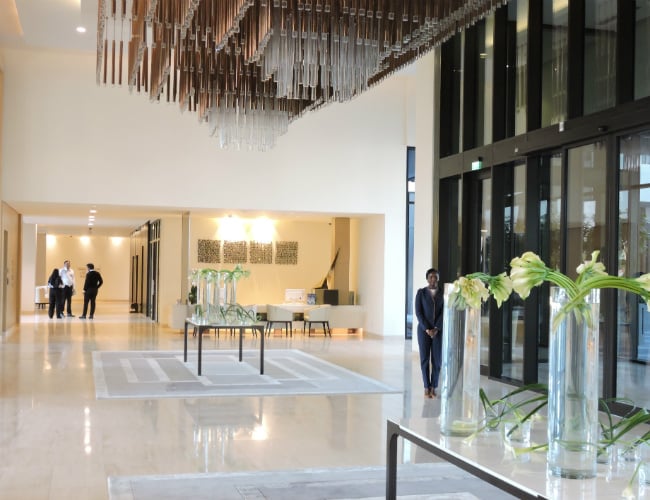 la-ville-hotel-suites-lobby