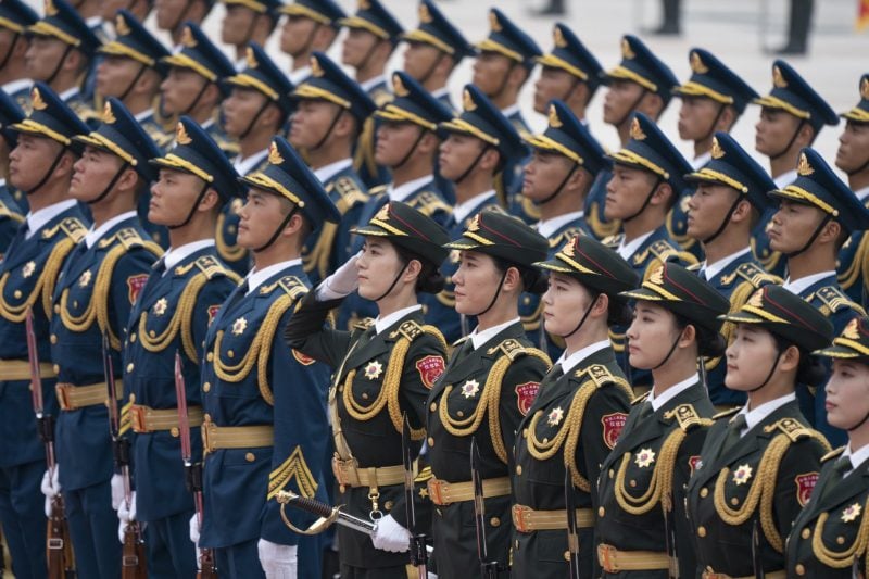 In pics: Sheikh Mohamed bin Zayed meets Chinese President Xi Jinping in ...