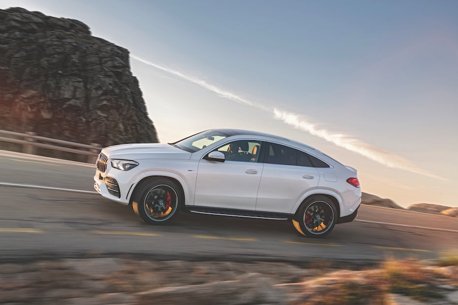 The new Mercedes-AMG GLE 53 4MATIC+ Coupé merges the concept of SUVs ...