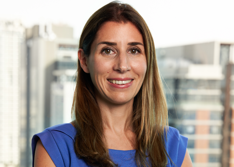 Sibylle Arnold-Shish, The Cobbler