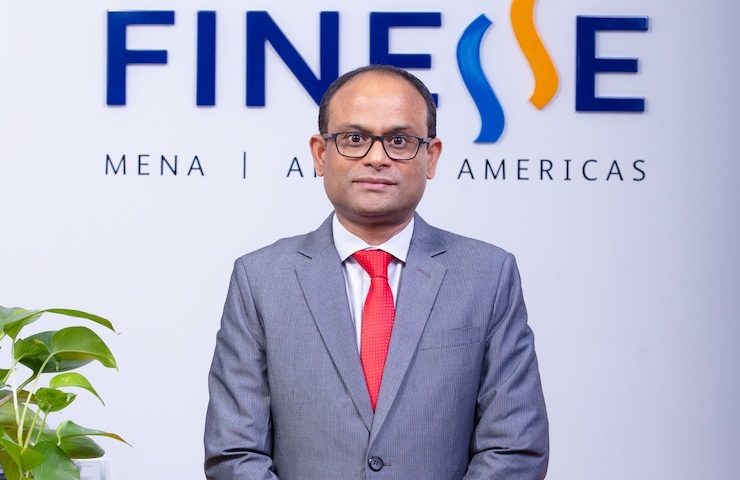 Sunil Paul, Finesse