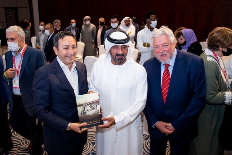 (left-right) Raed Barqawi, Sheikh Ahmed bin Saeed Al Maktoum and Ian Fairservice. Image credit: Motivate Media Group