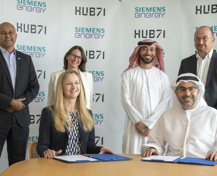 Badr Al Olama, Acting CEO, Hub71 and Kendra Rauschenberger, General Partner Siemens Energy Ventures, sign Memorandum of Understanding