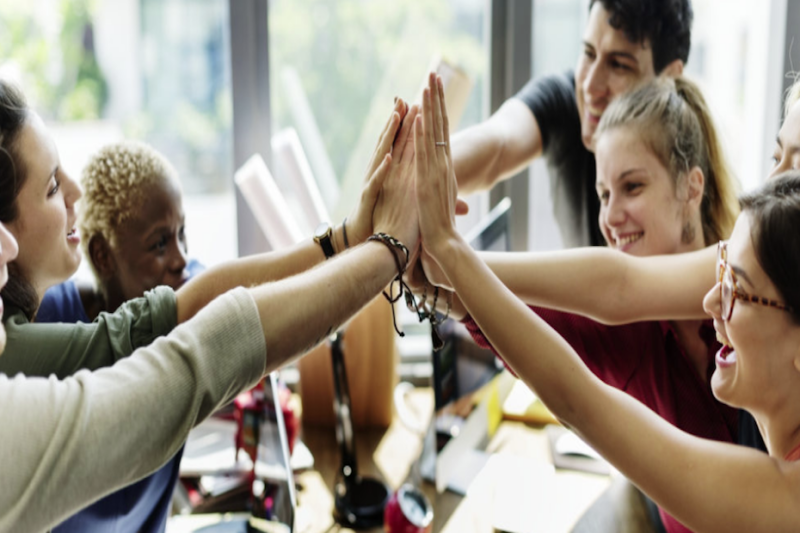 The 10 Best Corporate Team Building Activities To Boost Morale