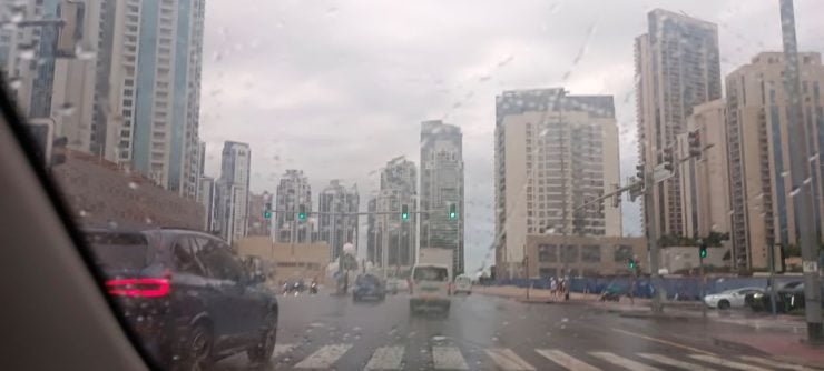 rain in dubai work from home