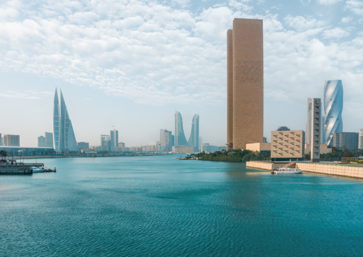 Bahrain grants golden licences to five investment projects