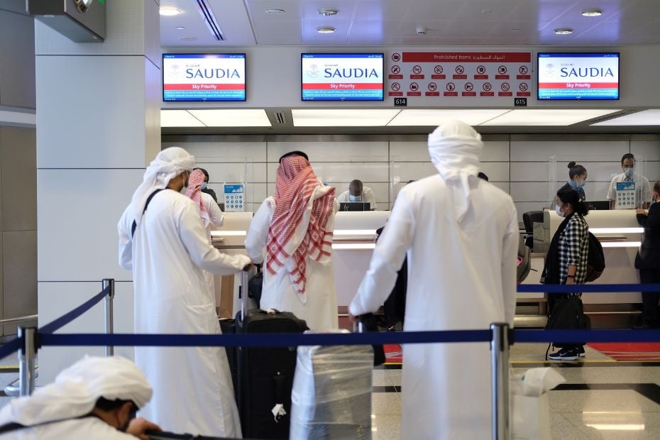 Dubai Customs increases services as travellers return home