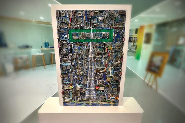 HPE electronic waste art installation at Gitex Global 2023