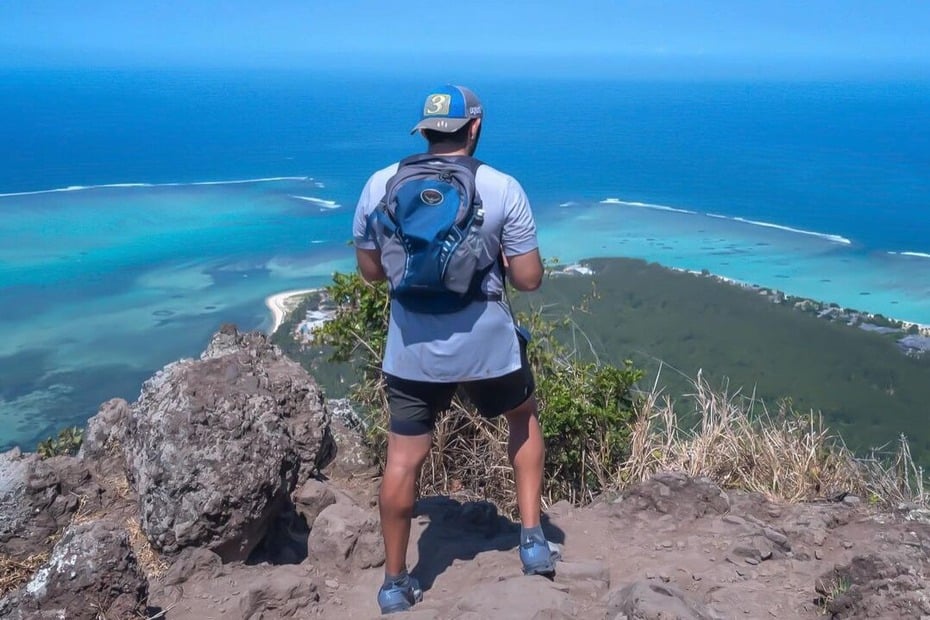 Sheikh Hamdan shares pictures from Mauritius holiday