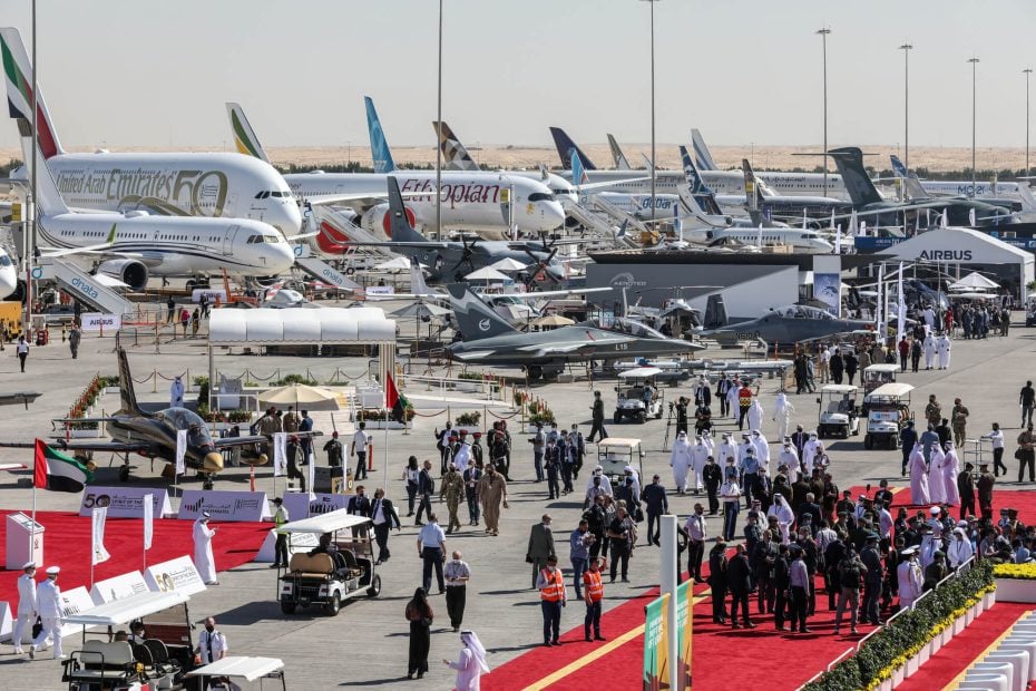 Dubai cements super-hub strategy with $50bn jet orders