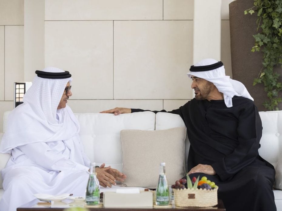 UAE President visits Bahrain Foreign Minister