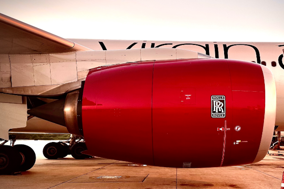 Virgin Atlantic's maiden transatlantic flight on low-carbon fuel