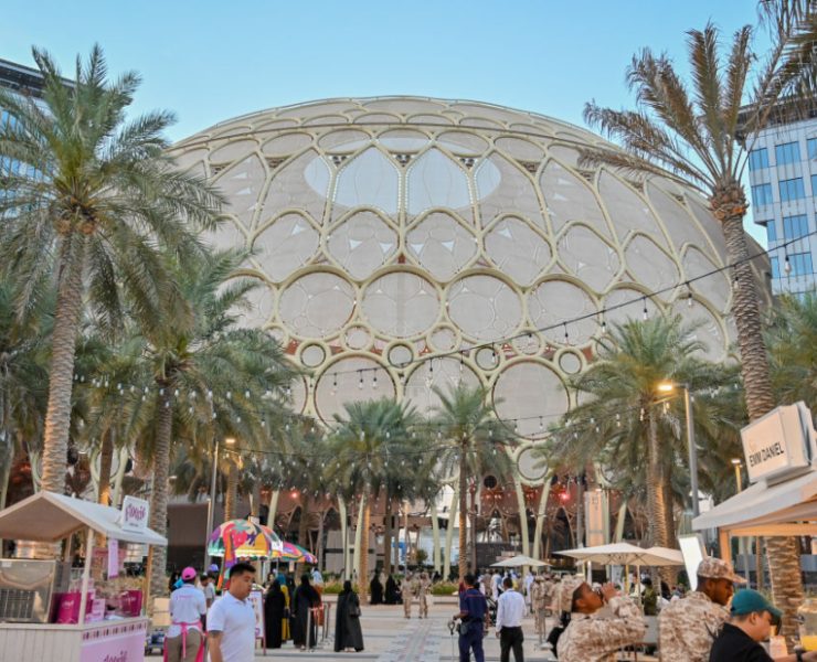 Dubai plans to slash carbon emissions in half by 2030