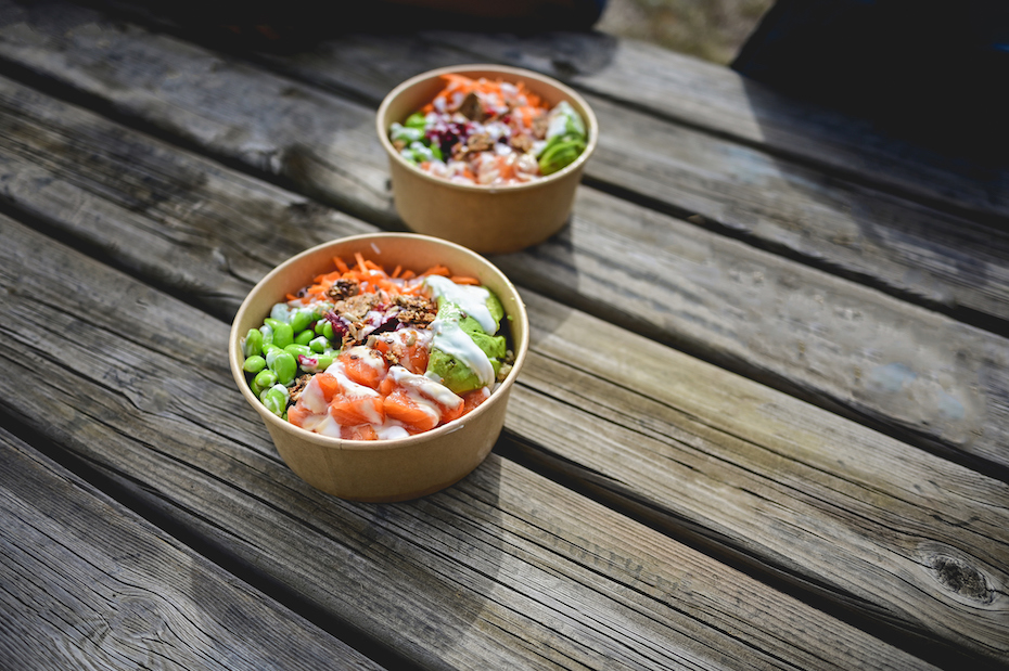 two poke bowls - packaging