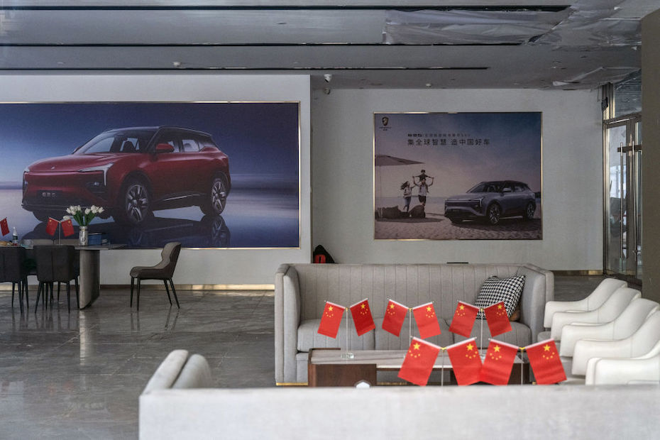 Dubai-linked EV deal paused amid China Evergrande liquidation