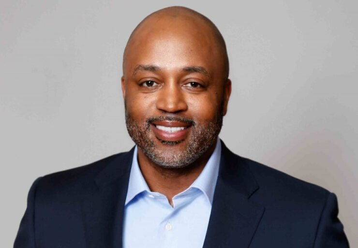 Interview with Russell Stokes of GE Aerospace on the GE spinoff and its impact April 2