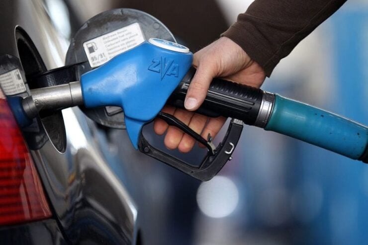 UAE to announce petrol prices for June