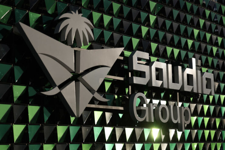 Saudia taps Airbus and Boeing for wide-body jets