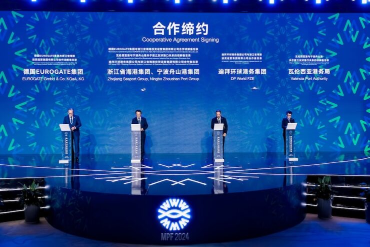 DP World partners with China's Zhejiang Seaport Group