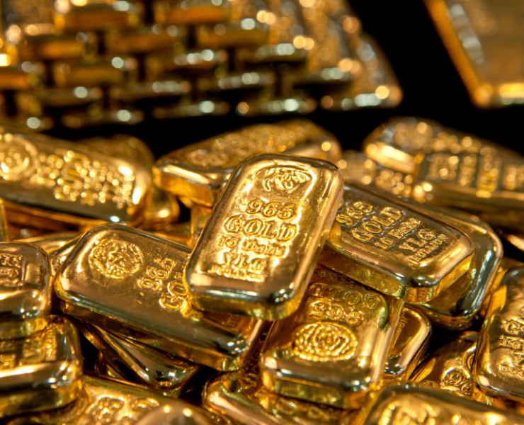 Gold tops $4,300, set for biggest weekly surge since 2008