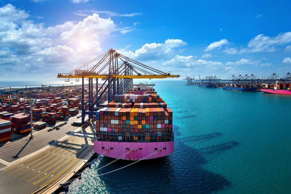 Dubai ranks among top 5 in global shipping index for 5th consecutive year