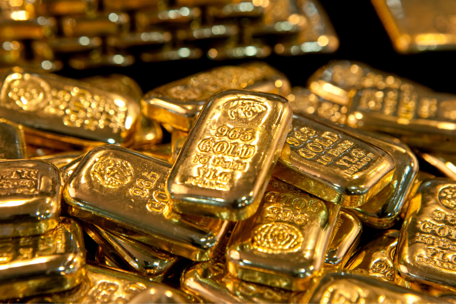 Gold prices in UAE fall as global trends weigh on bullion