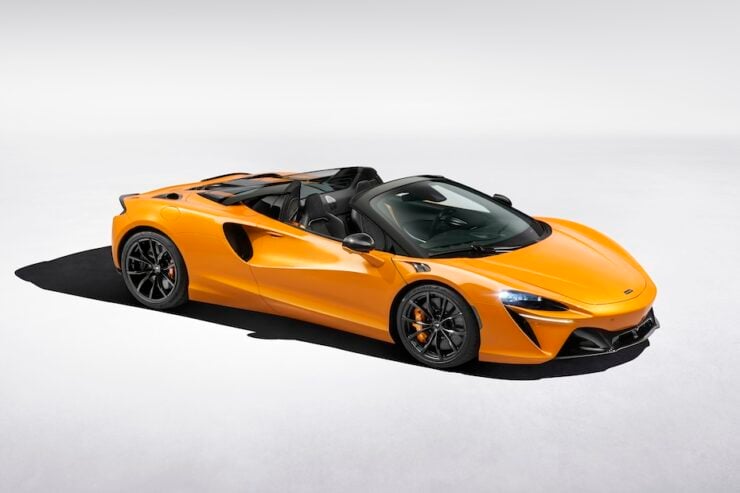 https://gulfbusiness.com/wp-content/uploads/2024/02/15914-McLarenArturaSpider.jpg