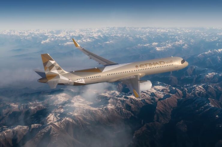 Etihad Airways debuts the all-new Airbus A321LR