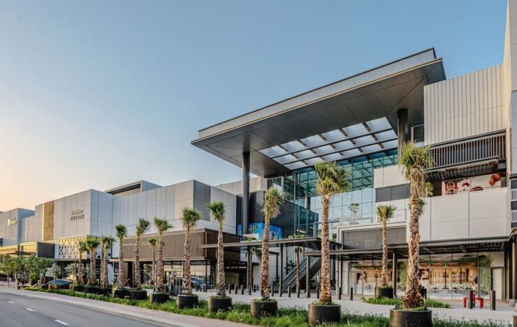 Nad Al sheba mall opens