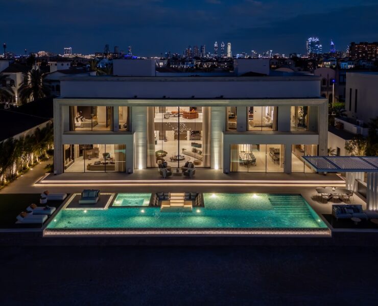 Dubai Sotheby's closes Dhs161m Palm Jumeirah villa sale, sets new pricing record