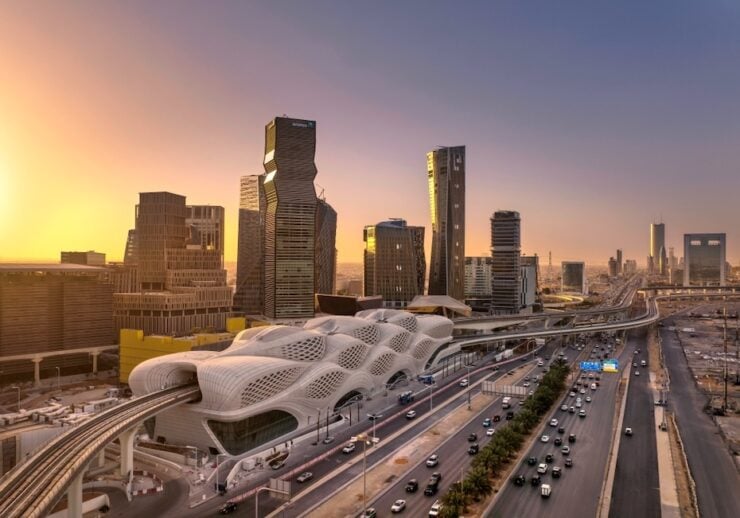 JLL to advise on Riyadh Metro leasing in partnership with RCRC