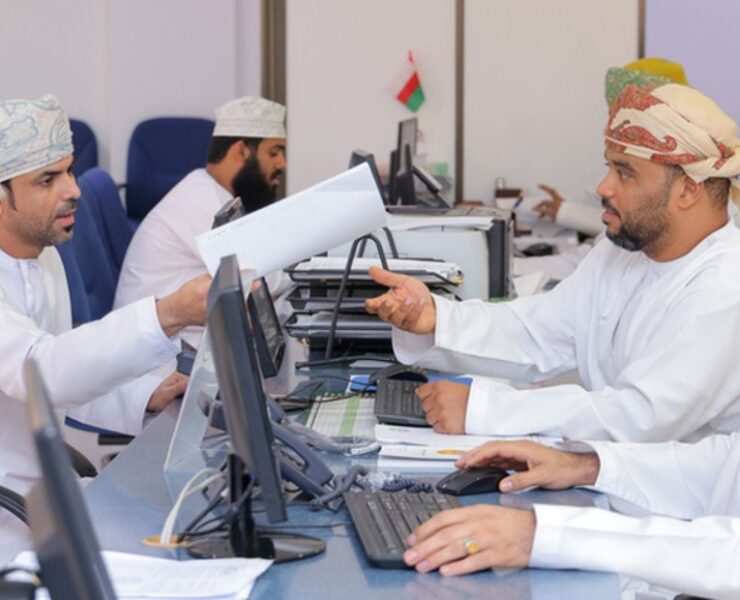 Oman rolls out new labour reforms: Longer licenses, fee cuts announced