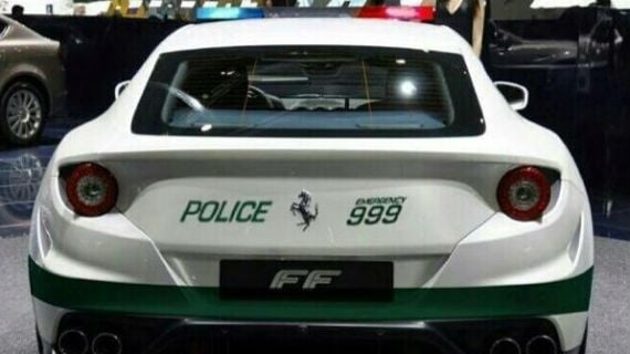 dubaipoliceferrarirear
